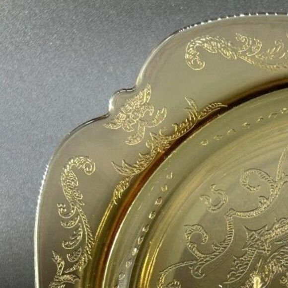 (4) Federal Amber Color, 1976, Madrid Pattern, Glass Square Dinner Plates 10.5"D - Picture 6 of 9